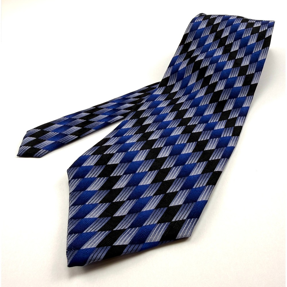 VTG ZIGGURAT by Mulberry Silk Tie Blue Black Grey Geometric 4"W 60"L #1588
